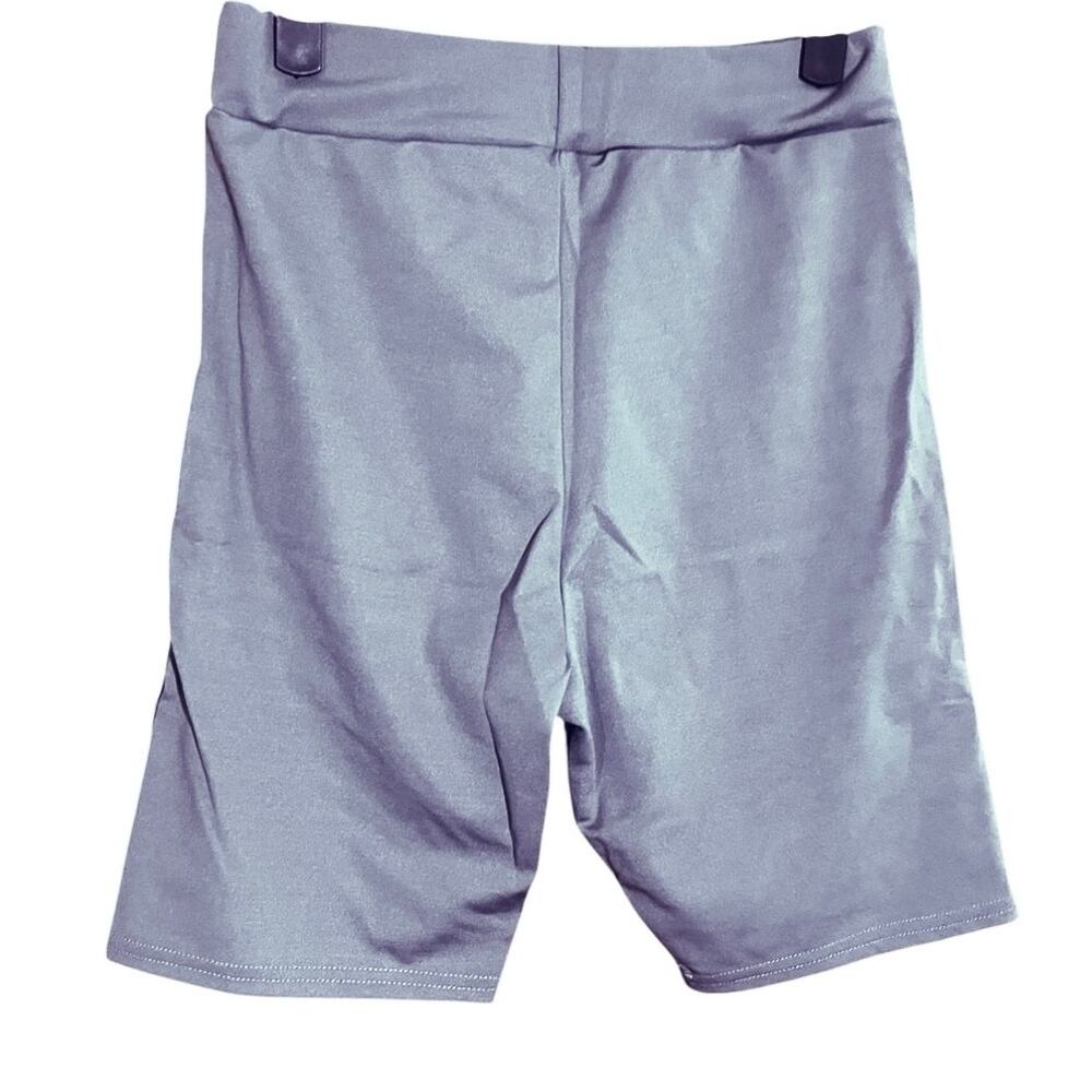C-Mode Workout Shorts Gray Womens w/Mesh pockets & Leg Stripes NWT S/M - Picture 6 of 6